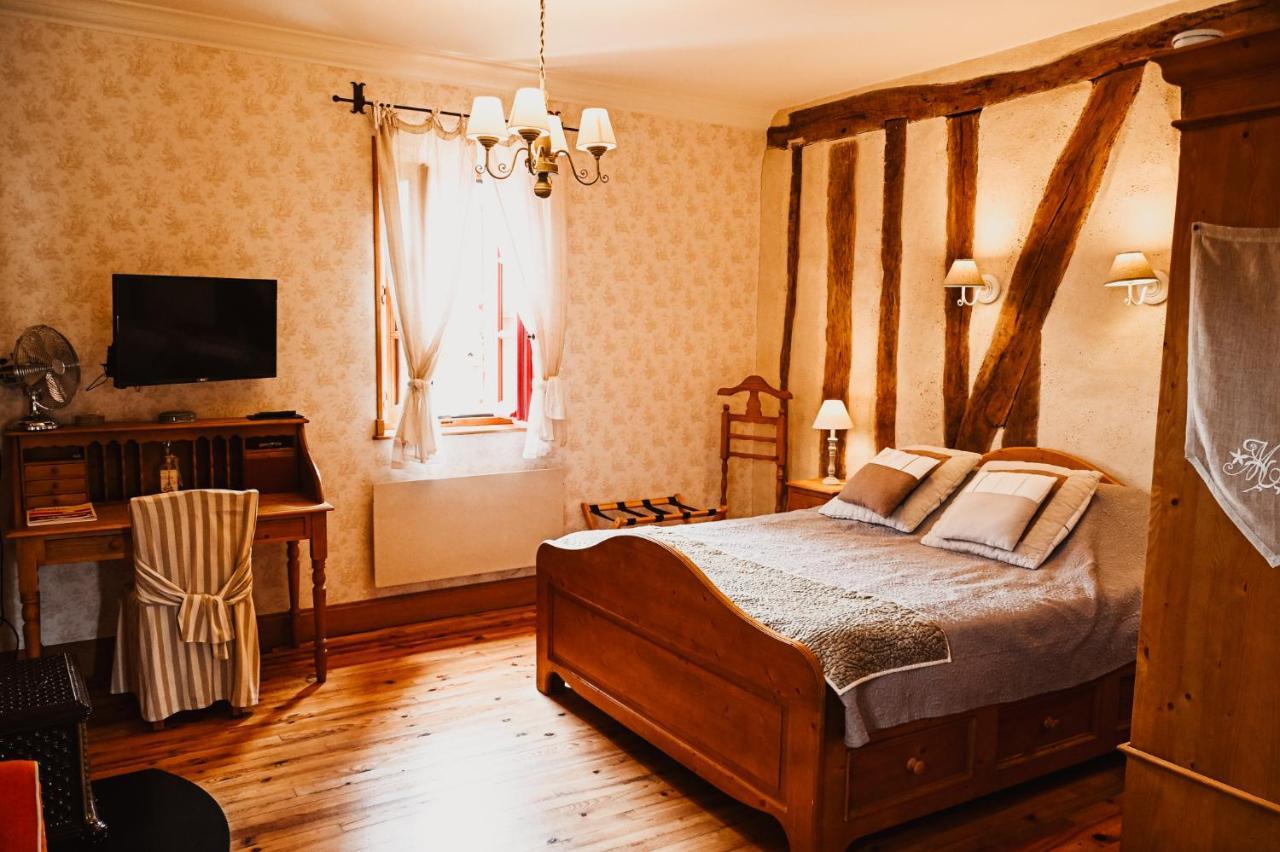 미르포아 데무르 드 라 카르마네 B&B 외부 사진